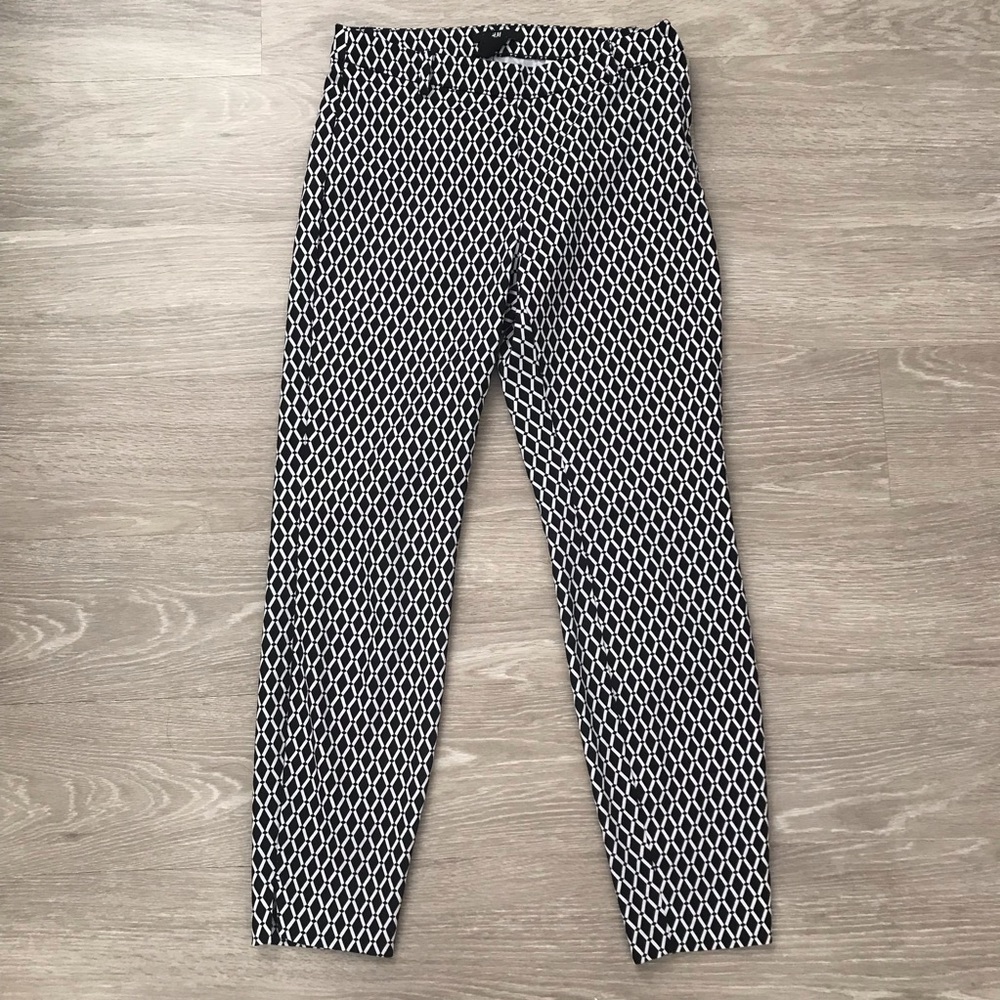 H&M Women’s Ankle Pants - Black / White - Size S